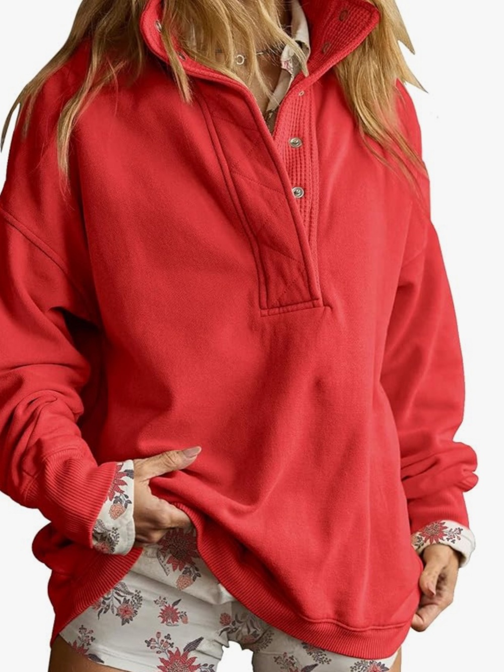 Women’s Red Pullover Snap-Front Sweatshirt🚌